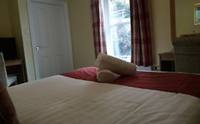 Bridge Of Cally Hotel